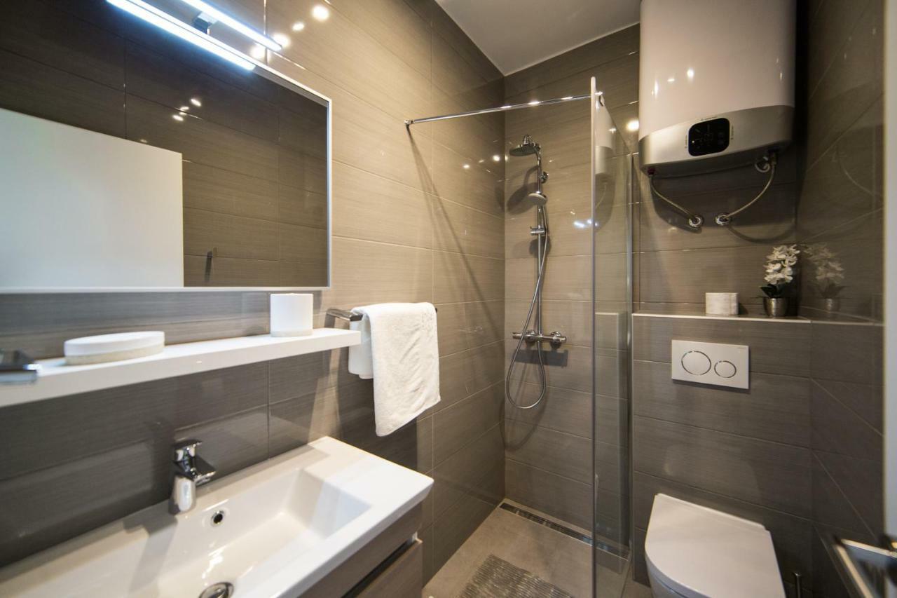 Apartment Bella Baska Voda Ngoại thất bức ảnh